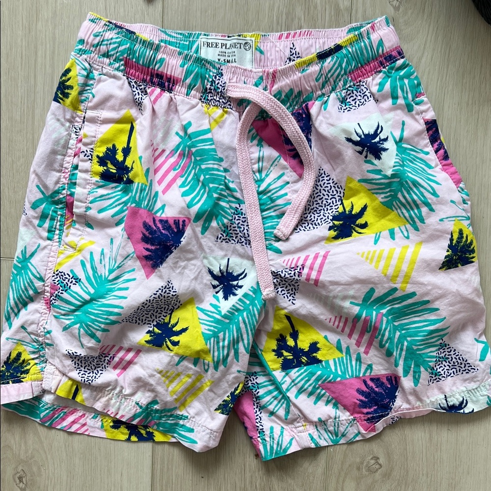 Outfit Bundle: Pink Polo Shirt and Tropical Shorts Set with Sneakers - Picture 2 of 4
